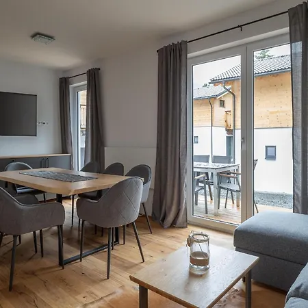 Ski-in-chalet Mit Hot Pot Und Sauna